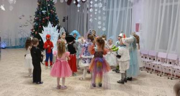 Новогодние утренники Новогодние утренники.